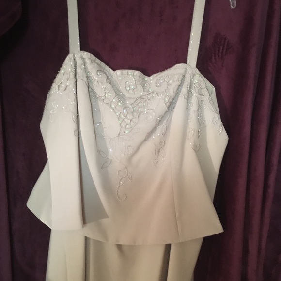 Karen Miller formal dress - Picture 3 of 8